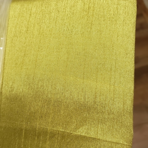 Curtains - Picture 2 of 3